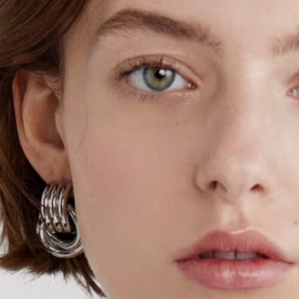 Silver Chunky hoop earrings High-quality Silver